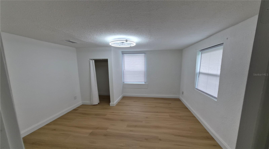 St Petersburg, Florida 33711, 2 Bedroom Bedrooms, ,1 Bathroombathrooms,Residential,For Sale,12Th,0,Mfrtb8535415