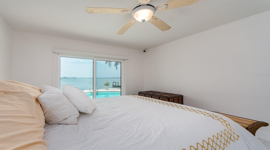 Clearwater, Florida 33755, 3 Bedroom Bedrooms, ,2 Bathroombathrooms,Residential,For Sale,Venetian Point,0,Mfrtb8534227