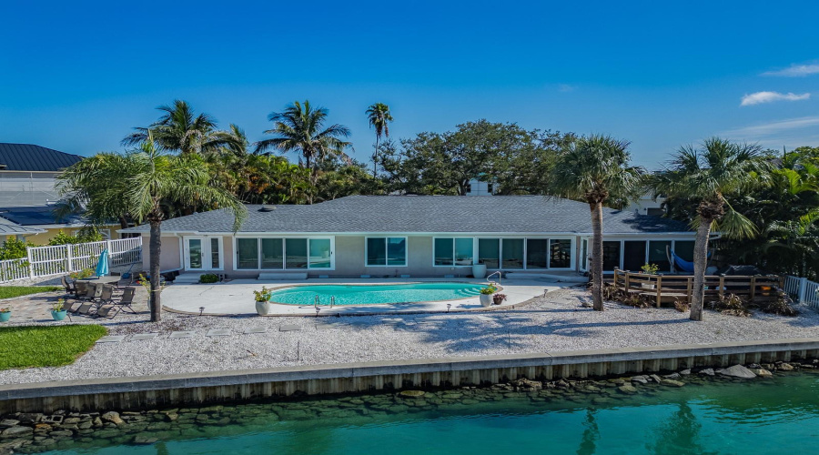 Clearwater, Florida 33755, 3 Bedroom Bedrooms, ,2 Bathroombathrooms,Residential,For Sale,Venetian Point,0,Mfrtb8534227