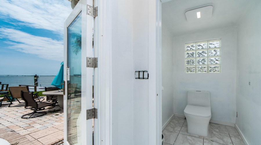 Clearwater, Florida 33755, 3 Bedroom Bedrooms, ,2 Bathroombathrooms,Residential,For Sale,Venetian Point,0,Mfrtb8534227