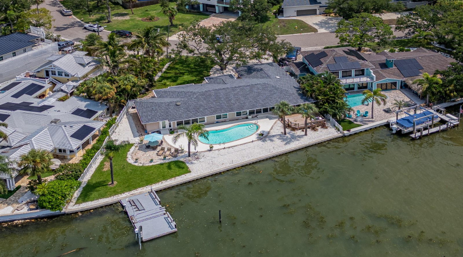 Clearwater, Florida 33755, 3 Bedroom Bedrooms, ,2 Bathroombathrooms,Residential,For Sale,Venetian Point,0,Mfrtb8534227