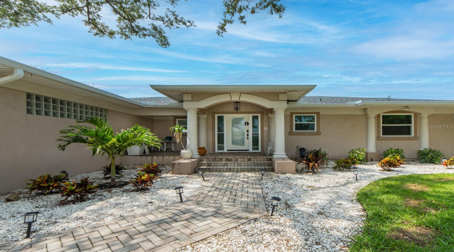 Clearwater, Florida 33755, 3 Bedroom Bedrooms, ,2 Bathroombathrooms,Residential,For Sale,Venetian Point,0,Mfrtb8534227