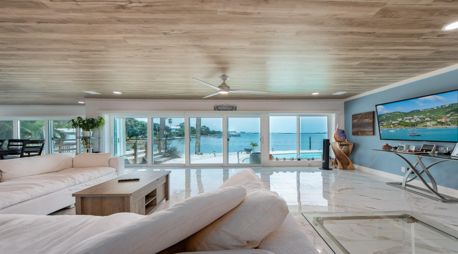 Clearwater, Florida 33755, 3 Bedroom Bedrooms, ,2 Bathroombathrooms,Residential,For Sale,Venetian Point,0,Mfrtb8534227