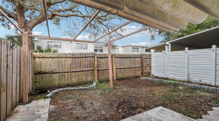Tampa, Florida 33612, 2 Bedroom Bedrooms, ,2 Bathroombathrooms,Residential,For Sale,Mountain View,0,Mfrtb8452495