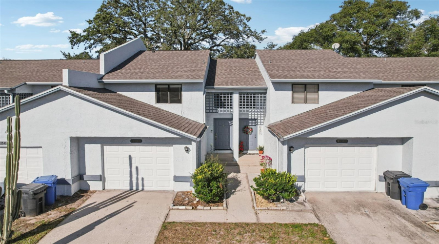 Tampa, Florida 33612, 2 Bedroom Bedrooms, ,2 Bathroombathrooms,Residential,For Sale,Mountain View,0,Mfrtb8452495