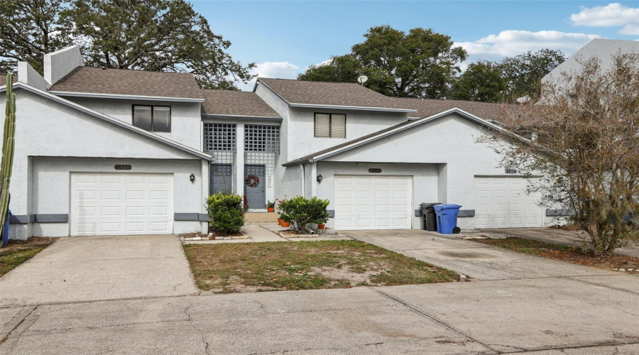 Tampa, Florida 33612, 2 Bedroom Bedrooms, ,2 Bathroombathrooms,Residential,For Sale,Mountain View,0,Mfrtb8452495