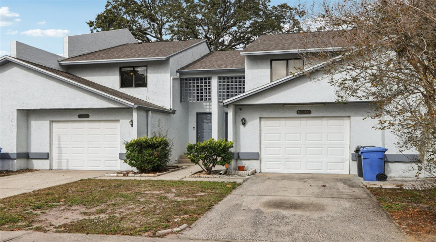 Tampa, Florida 33612, 2 Bedroom Bedrooms, ,2 Bathroombathrooms,Residential,For Sale,Mountain View,0,Mfrtb8452495