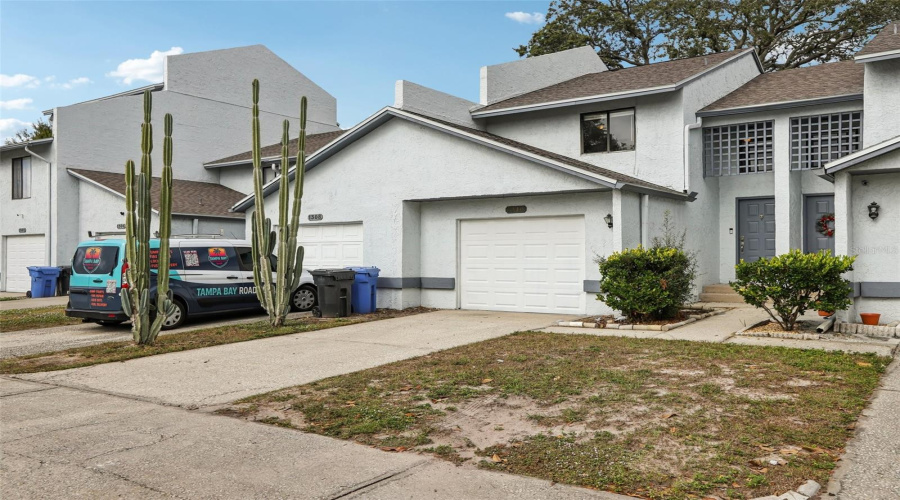 Tampa, Florida 33612, 2 Bedroom Bedrooms, ,2 Bathroombathrooms,Residential,For Sale,Mountain View,0,Mfrtb8452495