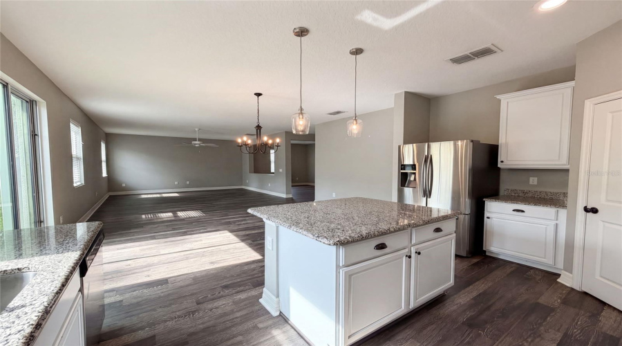 Clermont, Florida 34711, 3 Bedroom Bedrooms, ,2 Bathroombathrooms,Residential,For Sale,Weathers,0,Mfro6418584