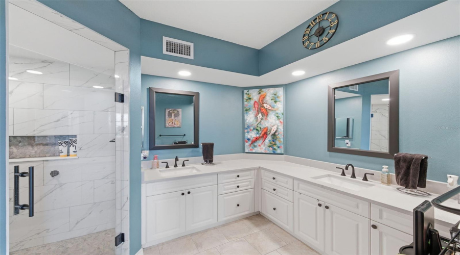 Largo, Florida 33771, 3 Bedroom Bedrooms, ,2 Bathroombathrooms,Residential,For Sale,Country Club,0,Mfrtb8485306