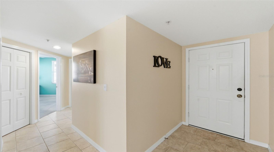 Largo, Florida 33771, 3 Bedroom Bedrooms, ,2 Bathroombathrooms,Residential,For Sale,Country Club,0,Mfrtb8485306