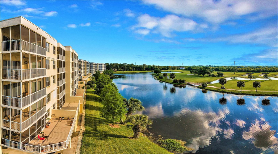 Largo, Florida 33771, 3 Bedroom Bedrooms, ,2 Bathroombathrooms,Residential,For Sale,Country Club,0,Mfrtb8485306