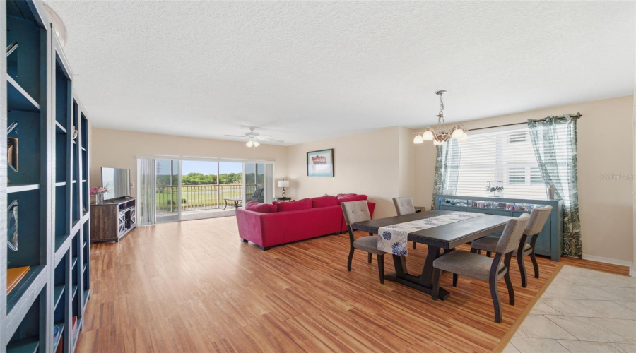 Largo, Florida 33771, 3 Bedroom Bedrooms, ,2 Bathroombathrooms,Residential,For Sale,Country Club,0,Mfrtb8485306