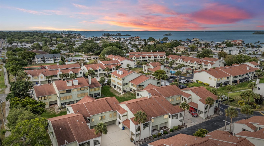 Dunedin, Florida 34698, 2 Bedroom Bedrooms, ,2 Bathroombathrooms,Residential,For Sale,Drake,0,Mfrtb8492226