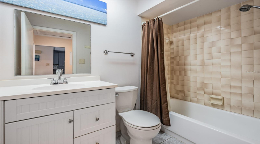 Dunedin, Florida 34698, 2 Bedroom Bedrooms, ,2 Bathroombathrooms,Residential,For Sale,Drake,0,Mfrtb8492226