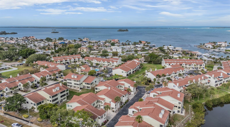 Dunedin, Florida 34698, 2 Bedroom Bedrooms, ,2 Bathroombathrooms,Residential,For Sale,Drake,0,Mfrtb8492226