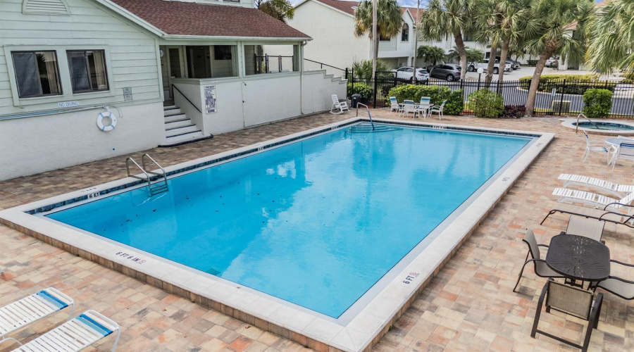Dunedin, Florida 34698, 2 Bedroom Bedrooms, ,2 Bathroombathrooms,Residential,For Sale,Drake,0,Mfrtb8492226