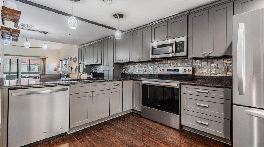 Dunedin, Florida 34698, 2 Bedroom Bedrooms, ,2 Bathroombathrooms,Residential,For Sale,Drake,0,Mfrtb8492226