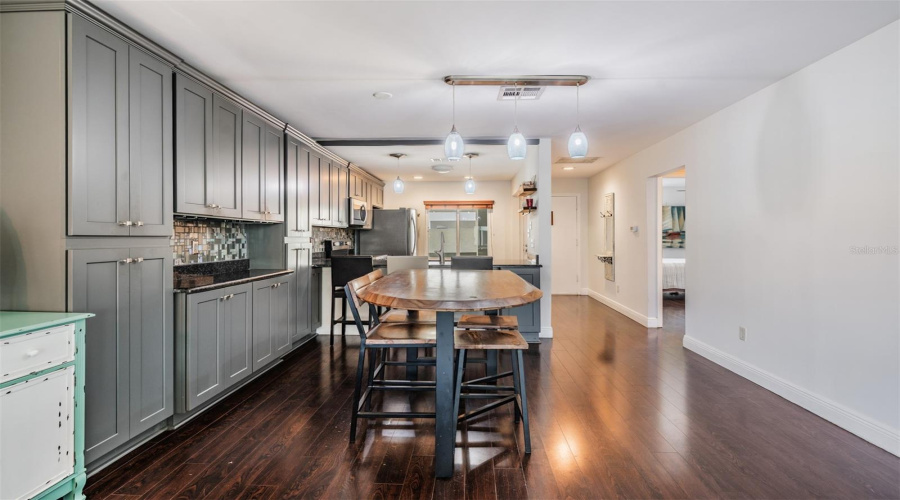 Dunedin, Florida 34698, 2 Bedroom Bedrooms, ,2 Bathroombathrooms,Residential,For Sale,Drake,0,Mfrtb8492226