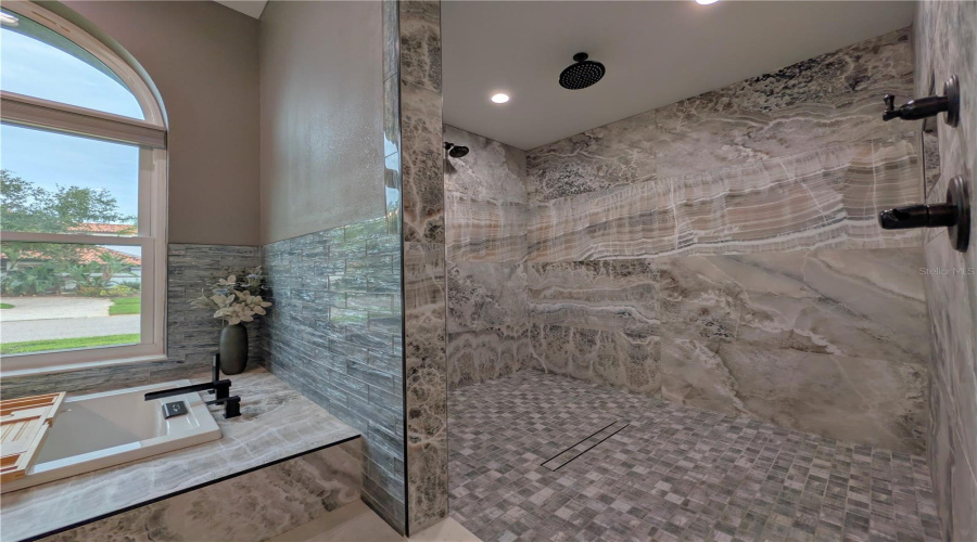 Tampa, Florida 33615, 5 Bedroom Bedrooms, ,3 Bathroombathrooms,Residential,For Sale,Longboat,0,Mfrtb8534853