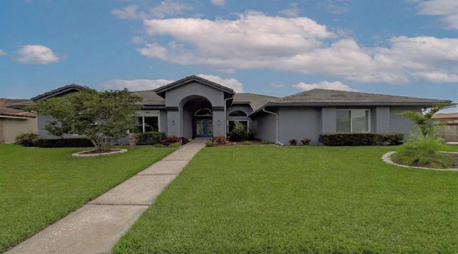 Tampa, Florida 33615, 5 Bedroom Bedrooms, ,3 Bathroombathrooms,Residential,For Sale,Longboat,0,Mfrtb8534853