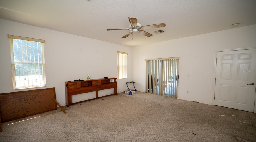 Melbourne, Florida 32901, 4 Bedroom Bedrooms, ,3 Bathroombathrooms,Residential,For Sale,Forest Creek,0,Mfro6429808