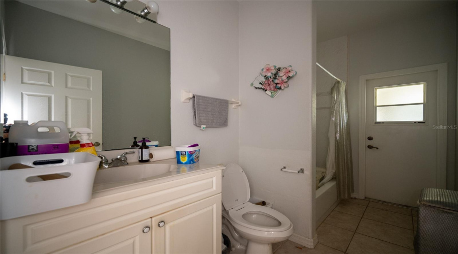 Melbourne, Florida 32901, 4 Bedroom Bedrooms, ,3 Bathroombathrooms,Residential,For Sale,Forest Creek,0,Mfro6429808