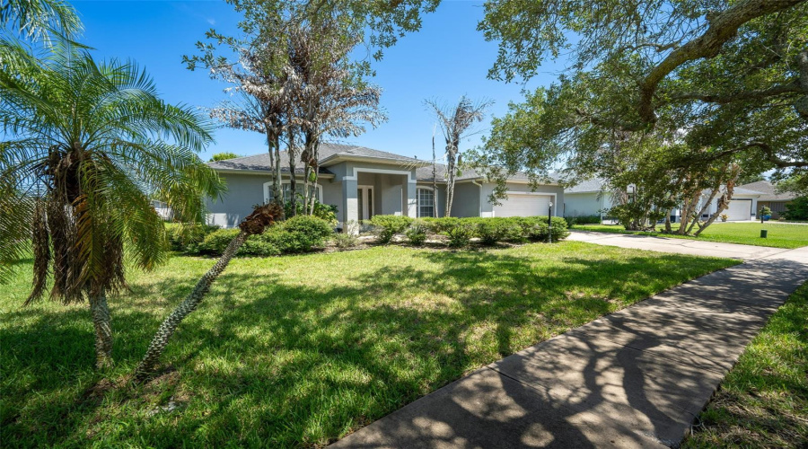 Melbourne, Florida 32901, 4 Bedroom Bedrooms, ,3 Bathroombathrooms,Residential,For Sale,Forest Creek,0,Mfro6429808