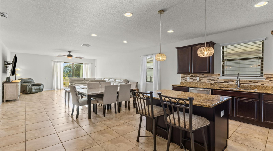 Parrish, Florida 34219, 3 Bedroom Bedrooms, ,2 Bathroombathrooms,Residential,For Sale,105Th,0,Mfra4702974