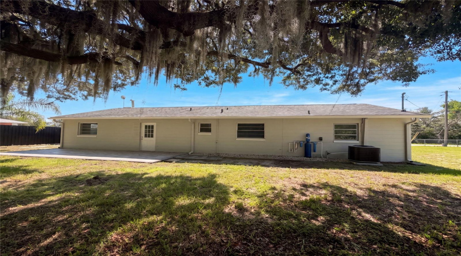 Avon Park, Florida 33825, 2 Bedroom Bedrooms, ,2 Bathroombathrooms,Residential,For Sale,Calumet,0,Mfro6424052