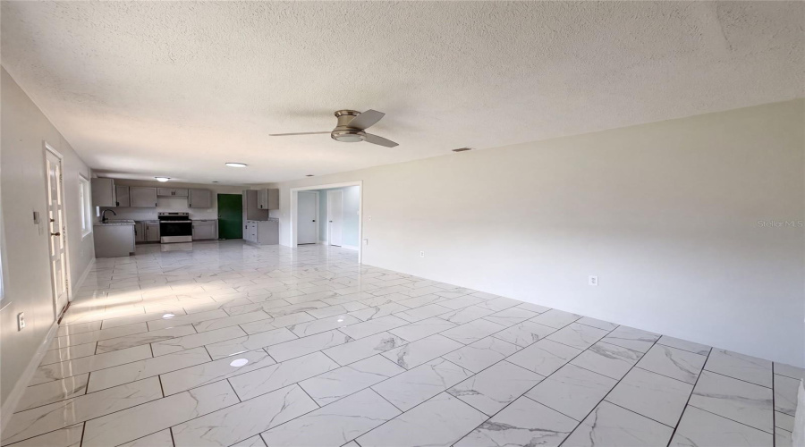 Avon Park, Florida 33825, 2 Bedroom Bedrooms, ,2 Bathroombathrooms,Residential,For Sale,Calumet,0,Mfro6424052