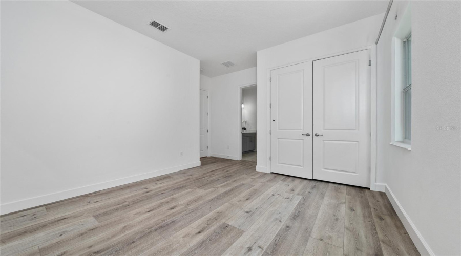 Winter Garden, Florida 34787, 5 Bedroom Bedrooms, ,4 Bathroombathrooms,Residential,For Sale,Bowery,0,Mfro6415123