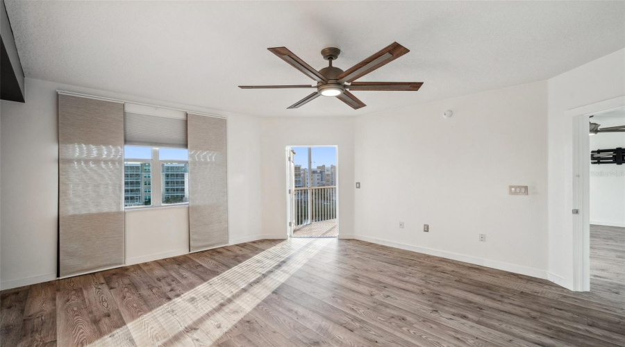 Largo, Florida 33771, 3 Bedroom Bedrooms, ,2 Bathroombathrooms,Residential,For Sale,Starkey,0,Mfrtb8353821