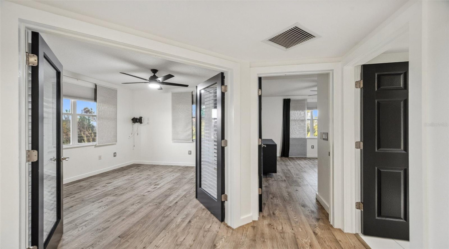 Largo, Florida 33771, 3 Bedroom Bedrooms, ,2 Bathroombathrooms,Residential,For Sale,Starkey,0,Mfrtb8353821