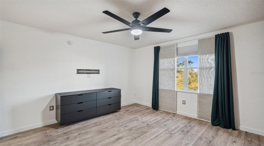 Largo, Florida 33771, 3 Bedroom Bedrooms, ,2 Bathroombathrooms,Residential,For Sale,Starkey,0,Mfrtb8353821