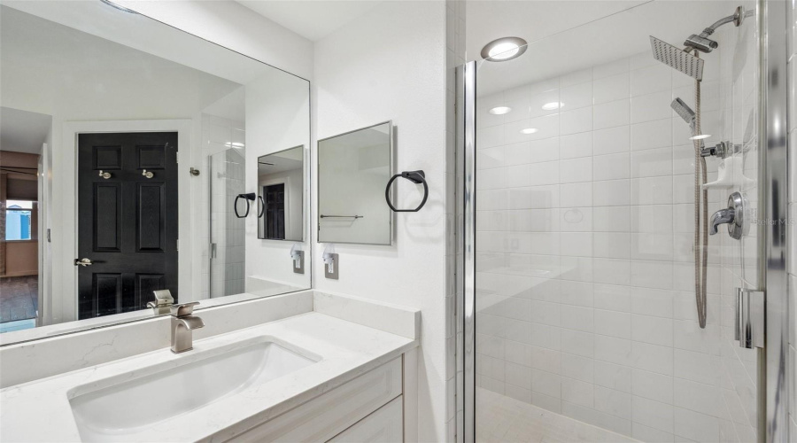 Largo, Florida 33771, 3 Bedroom Bedrooms, ,2 Bathroombathrooms,Residential,For Sale,Starkey,0,Mfrtb8353821