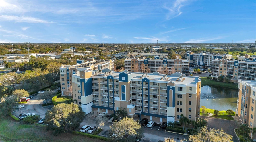 Largo, Florida 33771, 3 Bedroom Bedrooms, ,2 Bathroombathrooms,Residential,For Sale,Starkey,0,Mfrtb8353821