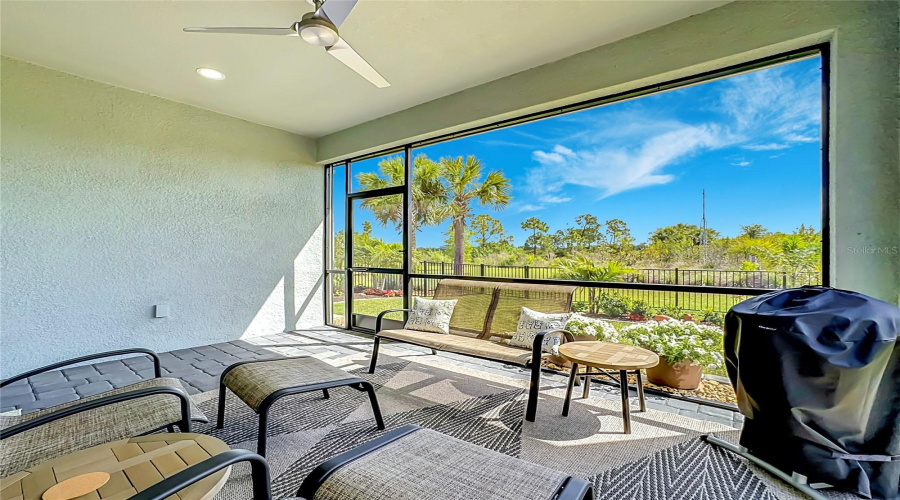 Venice, Florida 34293, 3 Bedroom Bedrooms, ,2 Bathroombathrooms,Residential,For Sale,Dayspring,0,Mfrn6144509