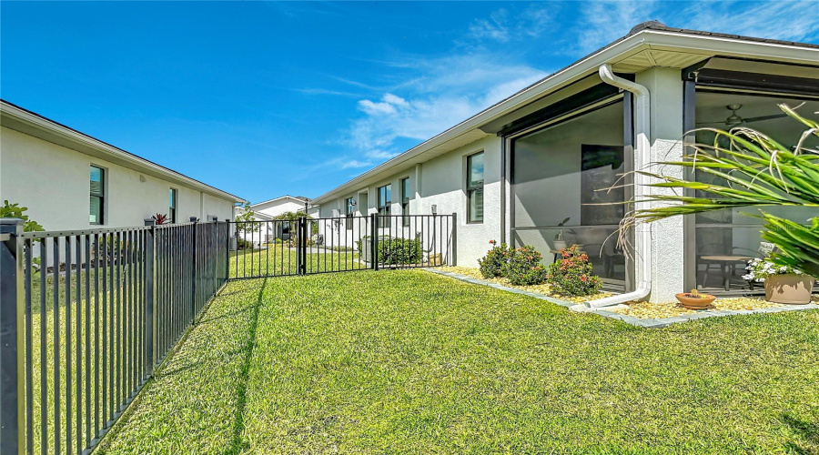 Venice, Florida 34293, 3 Bedroom Bedrooms, ,2 Bathroombathrooms,Residential,For Sale,Dayspring,0,Mfrn6144509