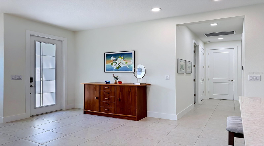 Venice, Florida 34293, 3 Bedroom Bedrooms, ,2 Bathroombathrooms,Residential,For Sale,Dayspring,0,Mfrn6144509