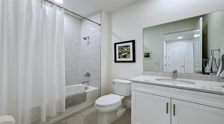 Venice, Florida 34293, 3 Bedroom Bedrooms, ,2 Bathroombathrooms,Residential,For Sale,Dayspring,0,Mfrn6144509