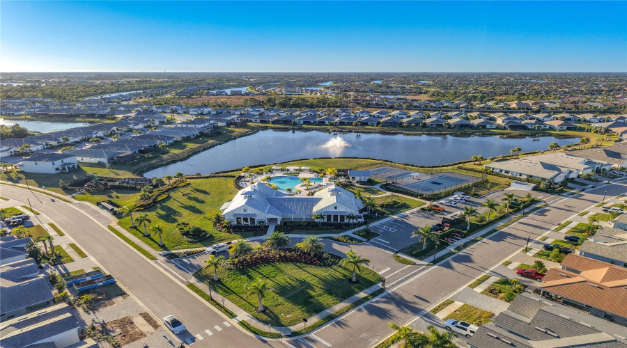 Venice, Florida 34293, 3 Bedroom Bedrooms, ,2 Bathroombathrooms,Residential,For Sale,Dayspring,0,Mfrn6144509