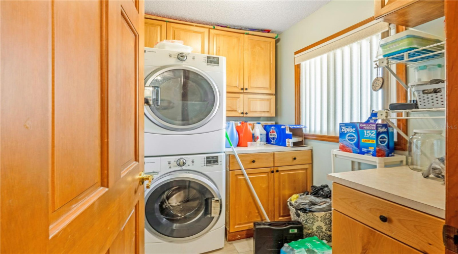 Ormond Beach, Florida 32176, 2 Bedroom Bedrooms, ,2 Bathroombathrooms,Residential,For Sale,Ocean Shore,0,Mfrns1087956