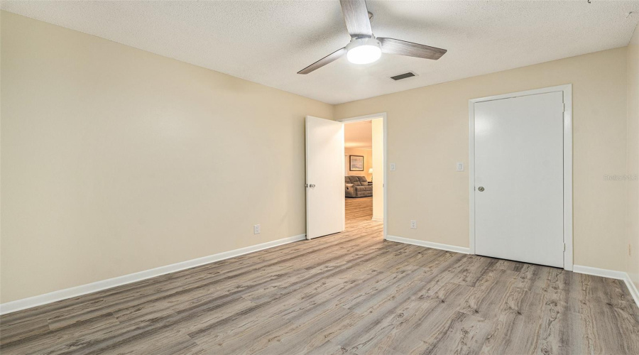 Seminole, Florida 33778, 2 Bedroom Bedrooms, ,2 Bathroombathrooms,Residential,For Sale,102Nd,0,Mfrtb8538351