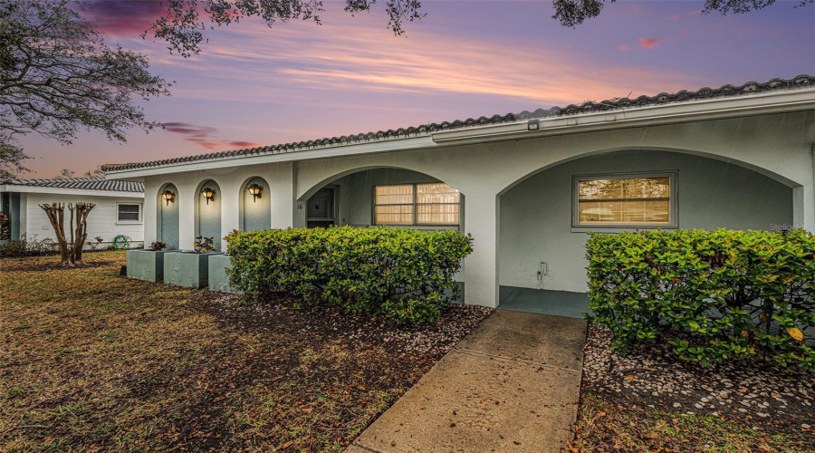 Seminole, Florida 33778, 2 Bedroom Bedrooms, ,2 Bathroombathrooms,Residential,For Sale,102Nd,0,Mfrtb8538351