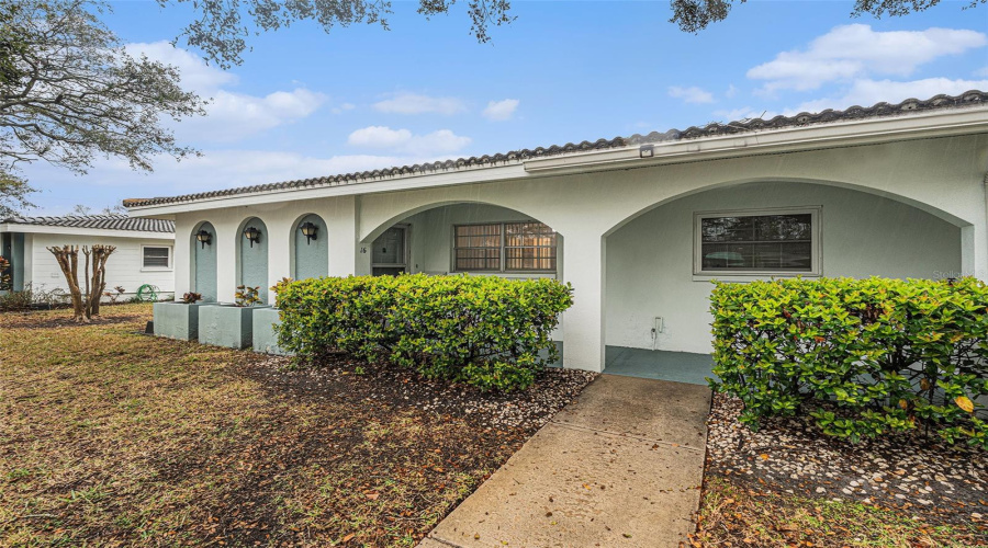 Seminole, Florida 33778, 2 Bedroom Bedrooms, ,2 Bathroombathrooms,Residential,For Sale,102Nd,0,Mfrtb8538351