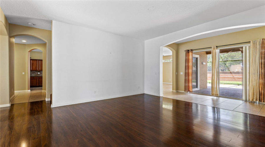 Orlando, Florida 32828, 4 Bedroom Bedrooms, ,3 Bathroombathrooms,Residential,For Sale,Bristol Lake,0,Mfro6420900