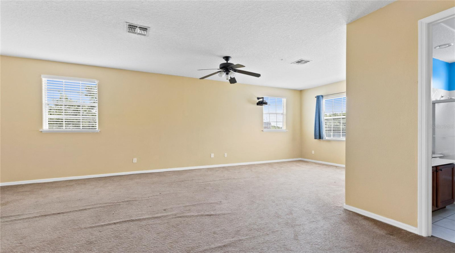 Orlando, Florida 32828, 4 Bedroom Bedrooms, ,3 Bathroombathrooms,Residential,For Sale,Bristol Lake,0,Mfro6420900