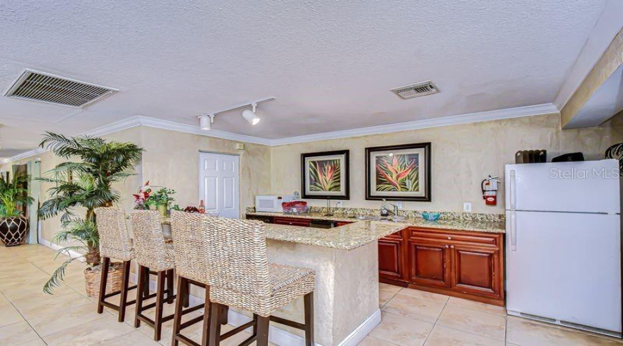 Tampa, Florida 33618, 2 Bedroom Bedrooms, ,1 Bathroombathrooms,Residential,For Sale,Orange Sunset,0,Mfrtb8455087