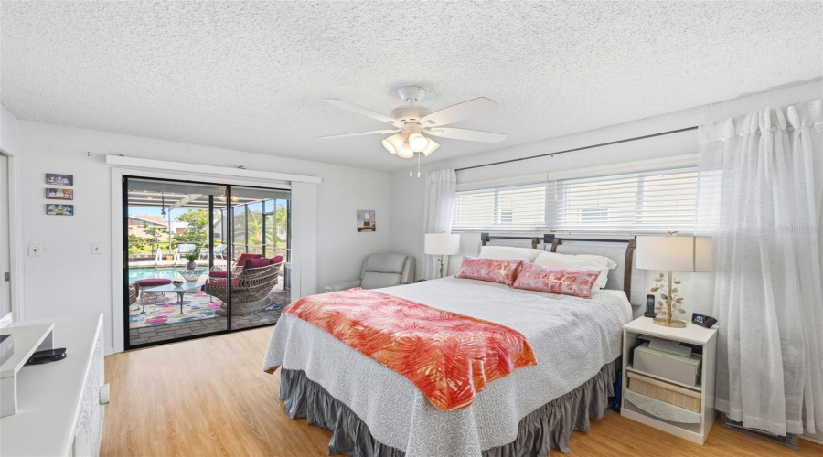 Largo, Florida 33773, 3 Bedroom Bedrooms, ,2 Bathroombathrooms,Residential,For Sale,97Th,0,Mfrtb8522027